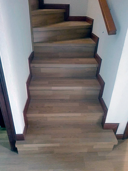 Escalera de madera 